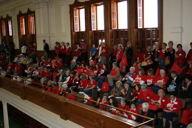 Teachers rally